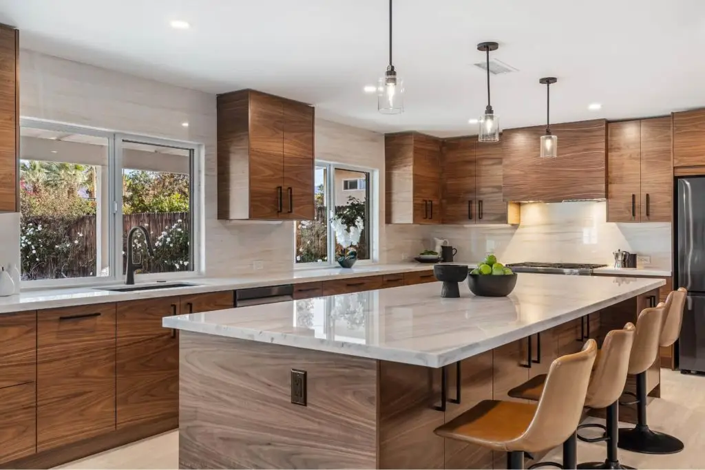  cabinet finishes that age well