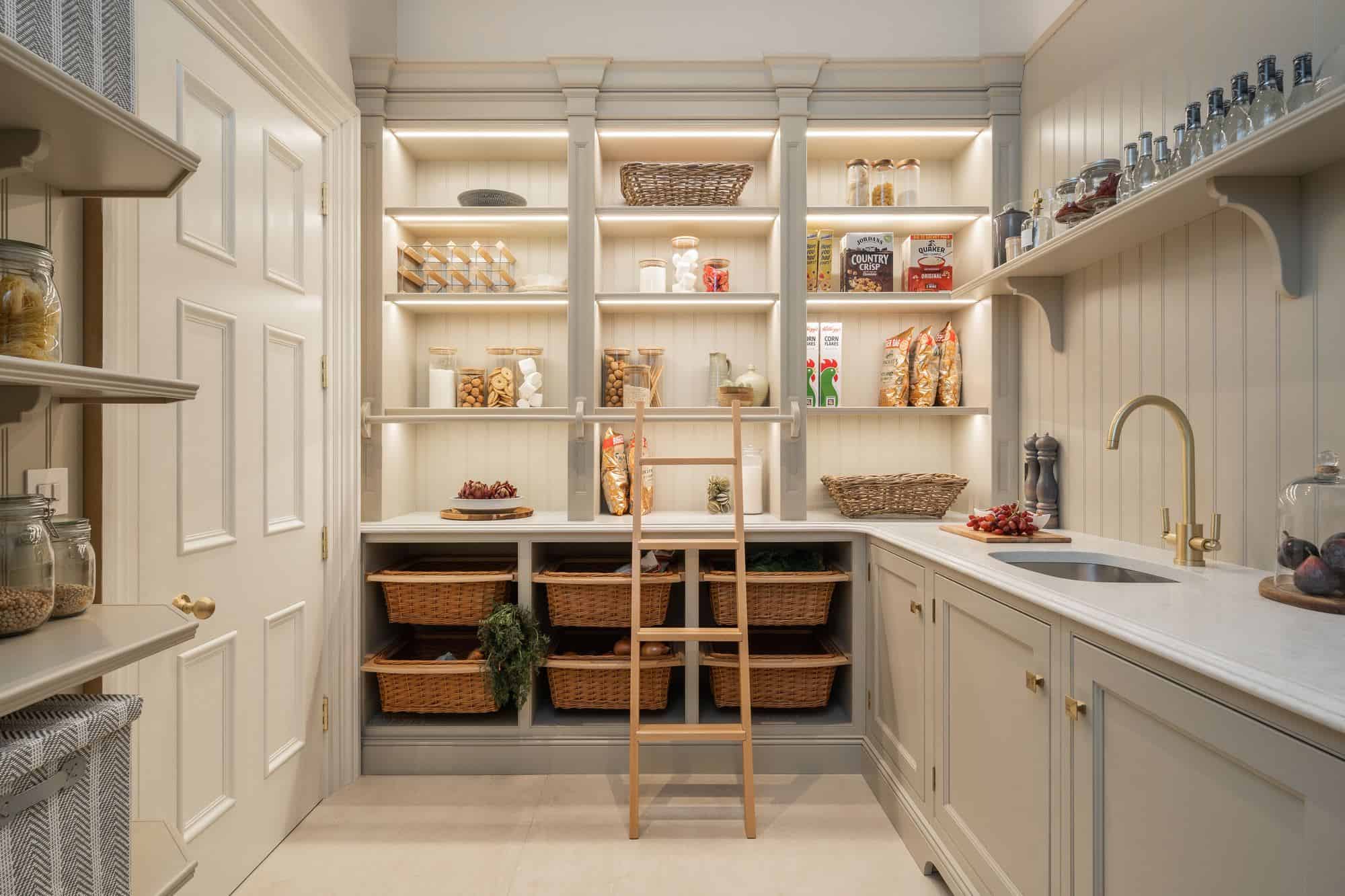 walk-in pantry