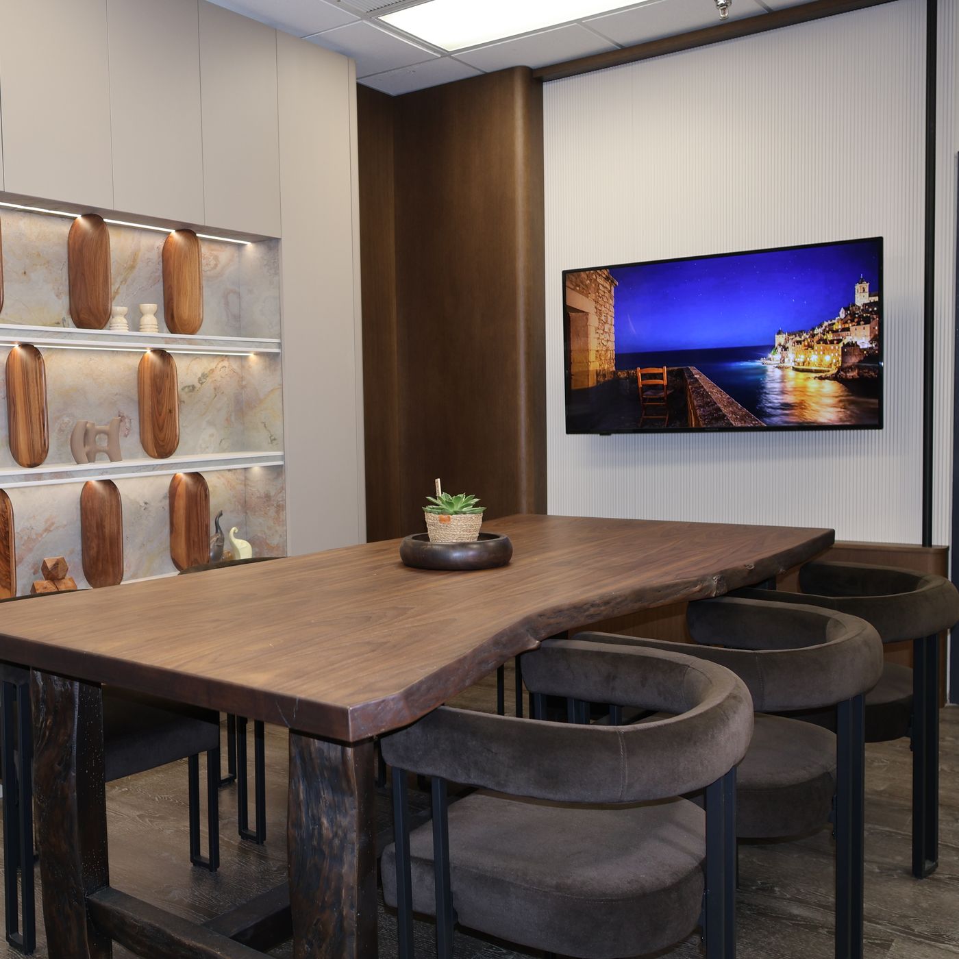 Mastery Cabinetry showroom and design studio in Orlando
